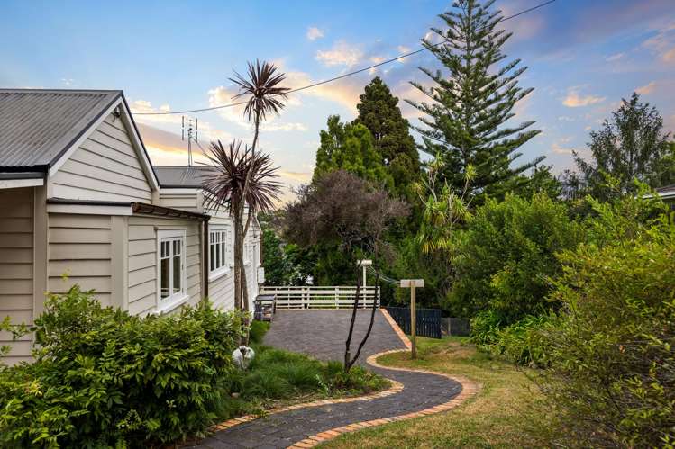 36 West Lynn Road Titirangi_23