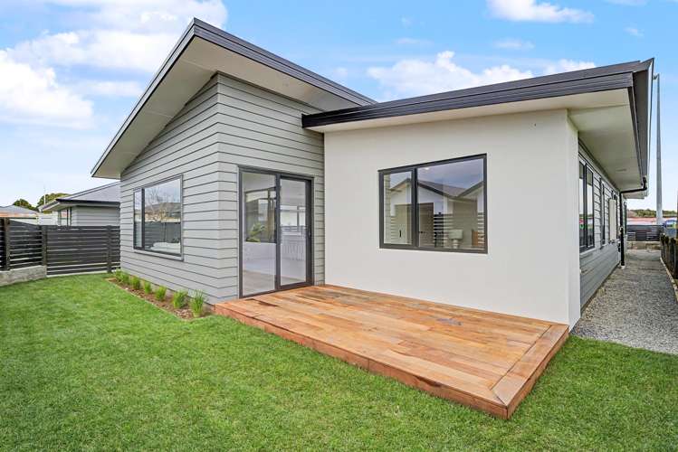 156 Kew Road_1