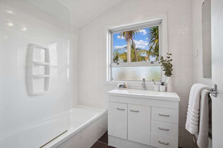 1/88 Island Bay Road Beach Haven_14