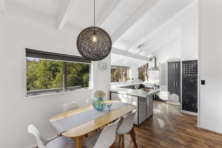 8 Awanui Place Welcome Bay_13