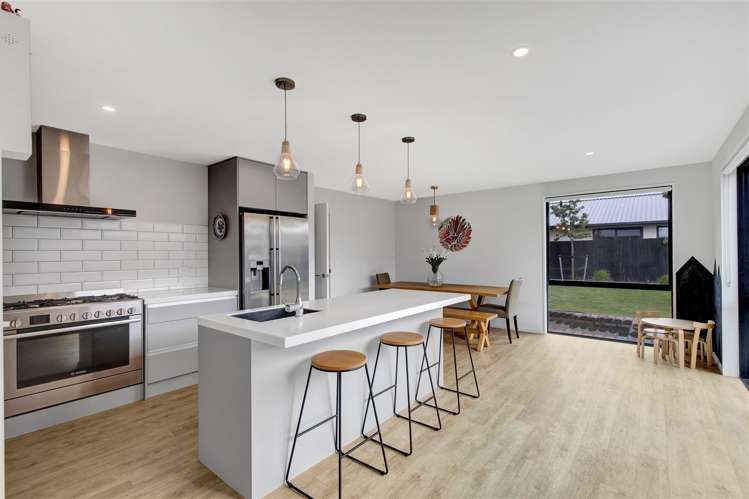 86 Liffey Springs Drive Lincoln_10