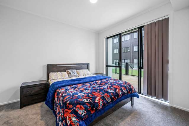 20/11 Carlos Drive Flat Bush_2