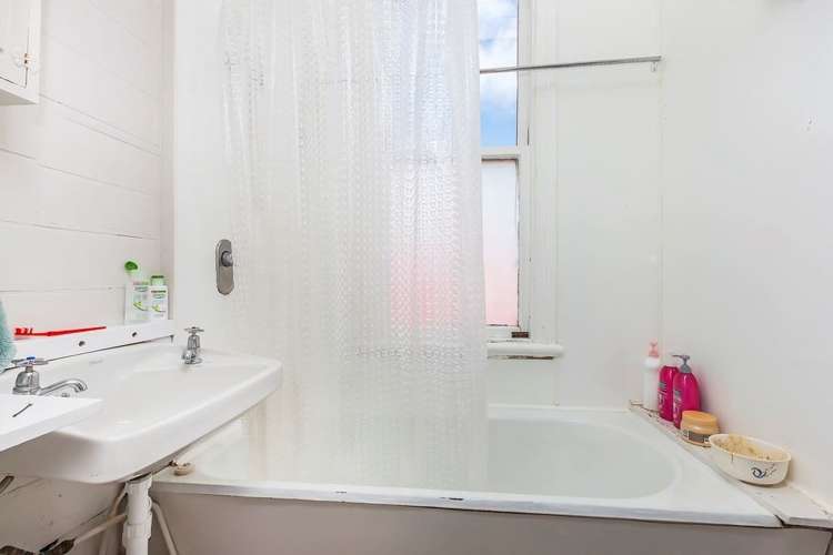 98 Constable Street Newtown_9