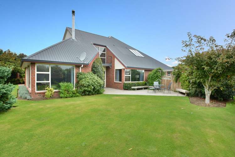 9 Huntly Road Outram_1