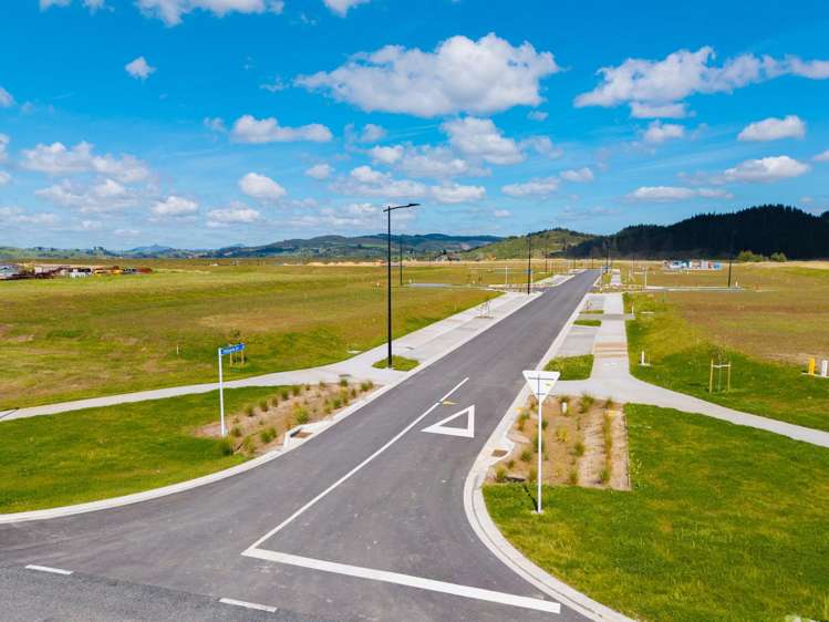 26 Windward Avenue  Port Nikau _2