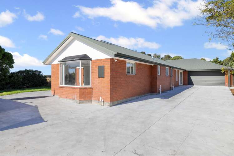 9 Shearwater Drive Woolston_23