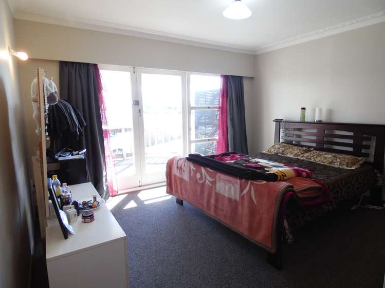 304 Te Atatu Road Te Atatu South_6