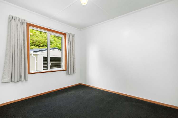 42 Bledisloe Crescent Wainuiomata_11