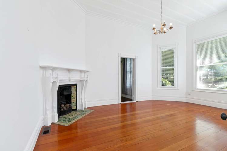 55 Mount St John Avenue Epsom_5