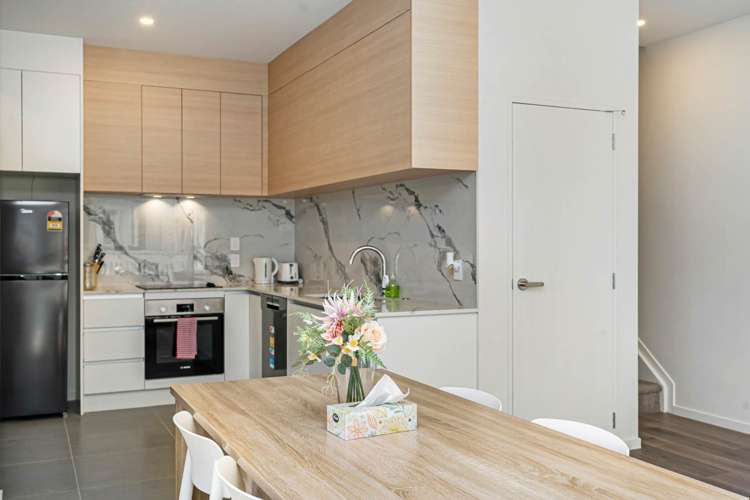 1803 Great North Road Avondale_8