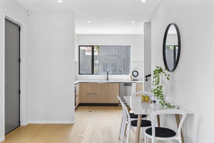 44d Blakeborough Drive Forrest Hill_7