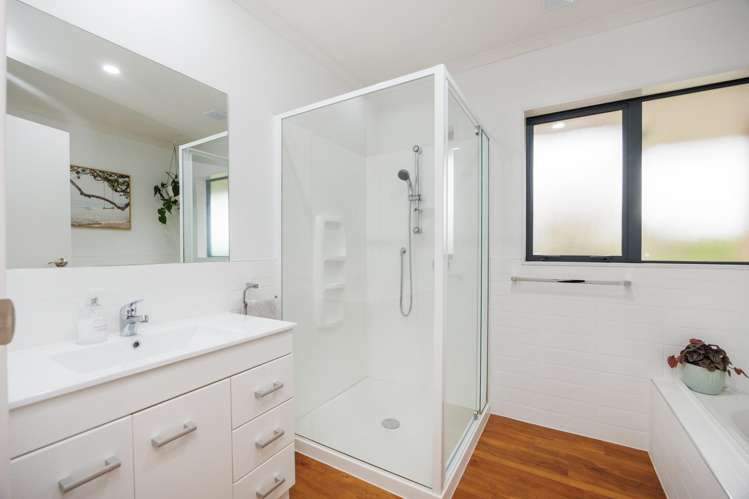 4 Wake Place Aokautere_25