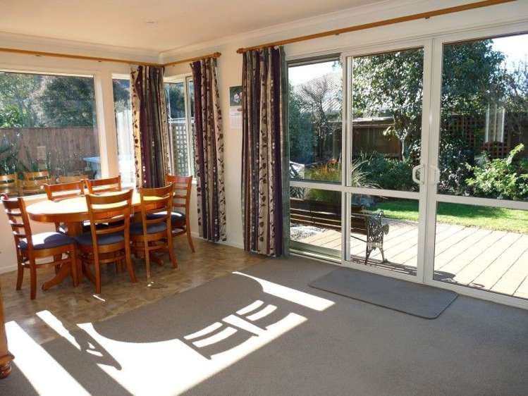 5 Mayer Crescent Wakefield_3