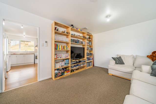 1/6 Naseby Grove Wainuiomata_3