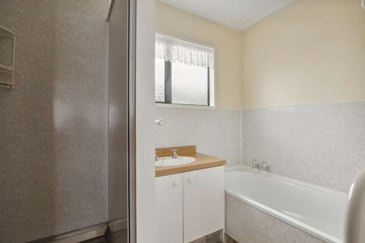 29 Edwin Street Caversham_14