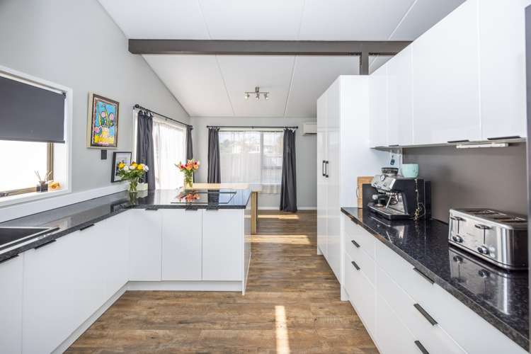 135 Bankwood Road Chartwell_1