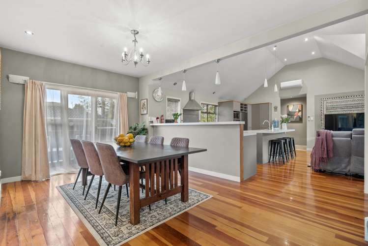 8 Vinter Terrace Mount Albert_3