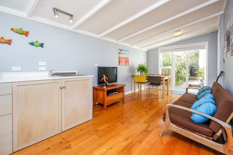 32 Oxford Terrace Devonport_18