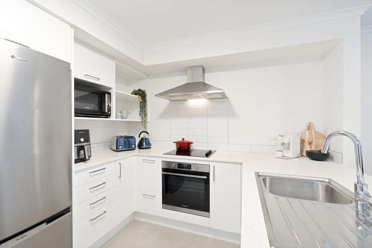 51 Kauri Amber Road Westgate_14