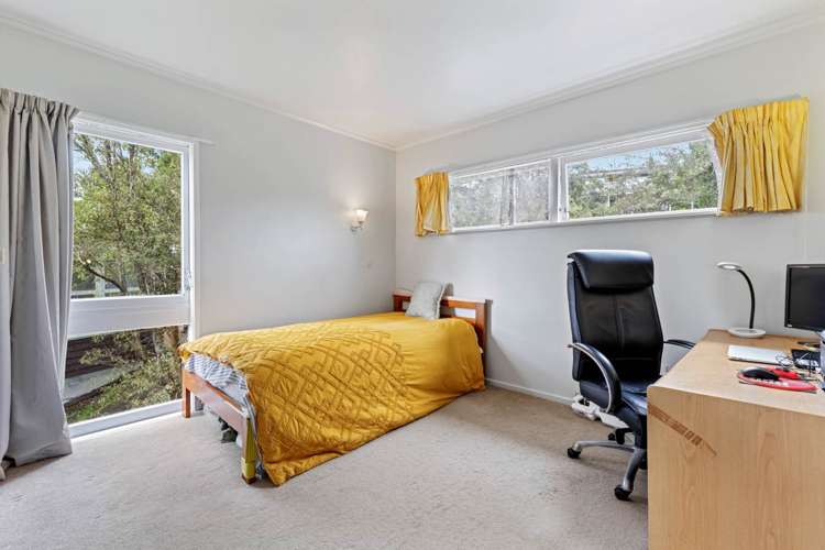 20 Shanaway Rise Hillcrest_11