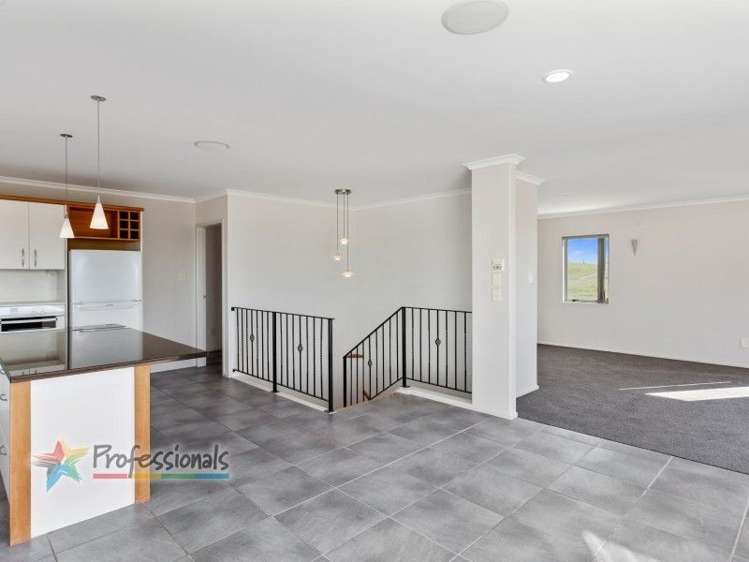 5 Esplanade Rise Coastlands_18