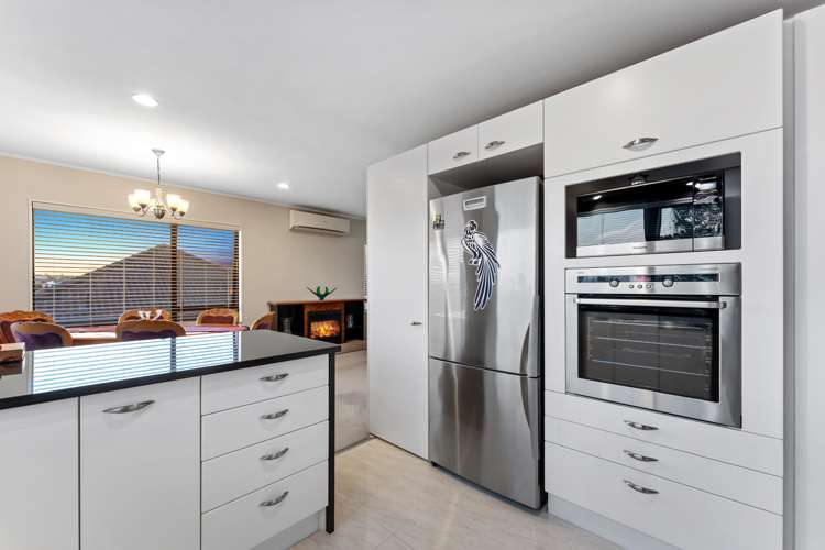 1/14a Richards Avenue Forrest Hill_9