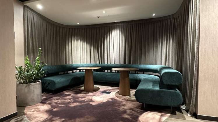 1 Queen Street City Centre_13