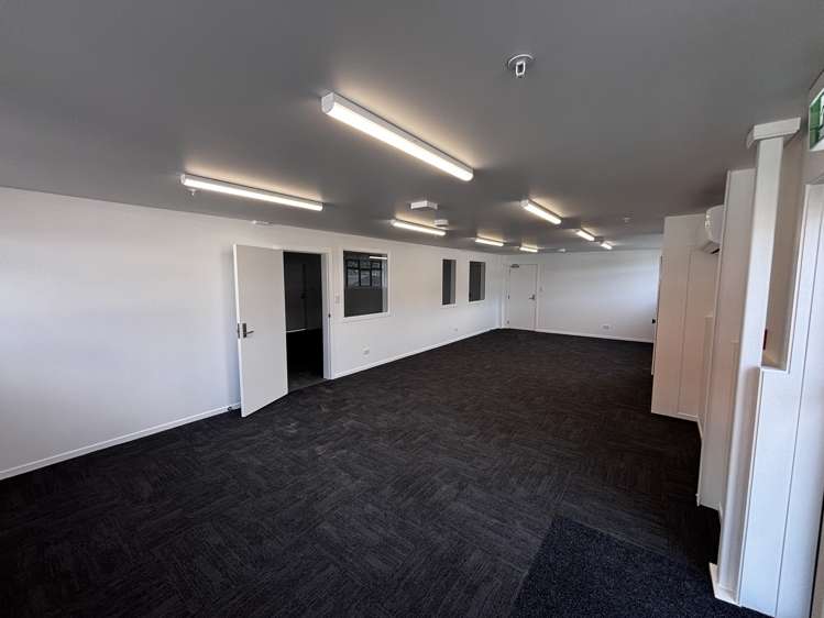 18 George Street Stokes Valley_6