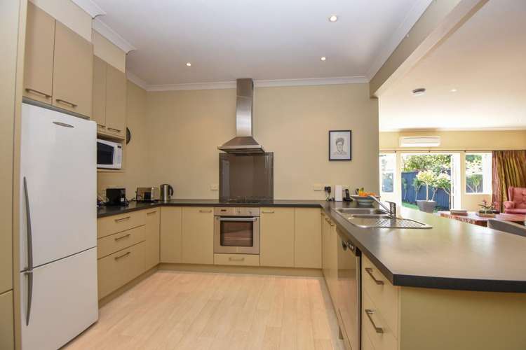 26 Deller Drive Carterton_5