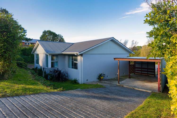 4 Whitby Place_0