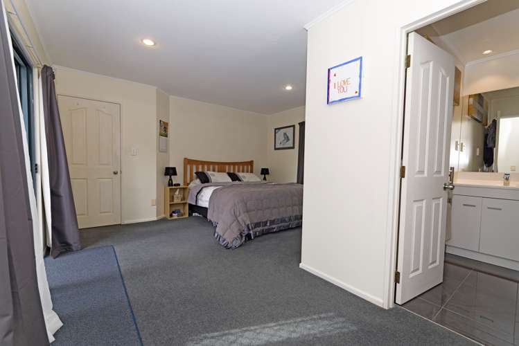 27 Milan Drive Glen Eden_11