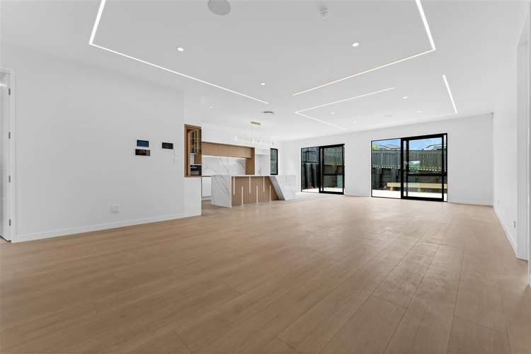6 Hutukawa Drive Beachlands_25