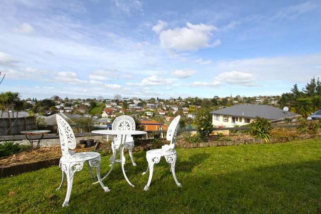 48 Solar Road Glen Eden_1