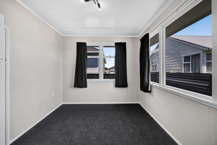 1a Robbins Crescent Hawera_16