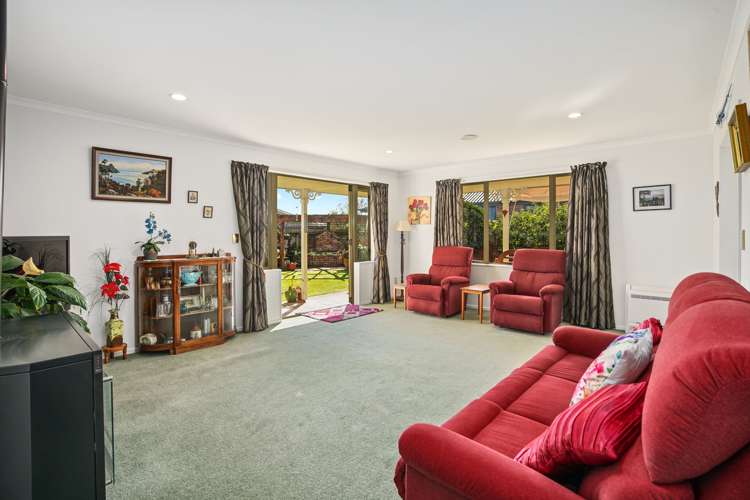 330 Suffolk Road Stoke_9