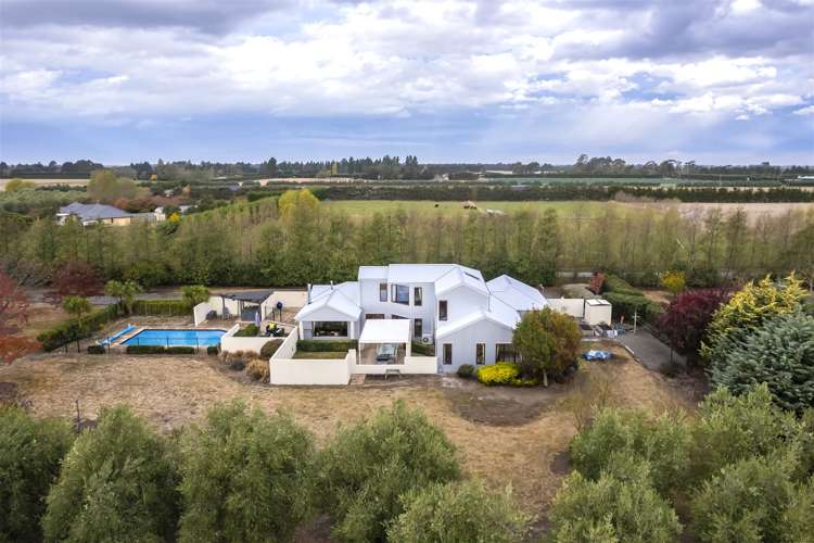 887 Two Chain Road Swannanoa_31