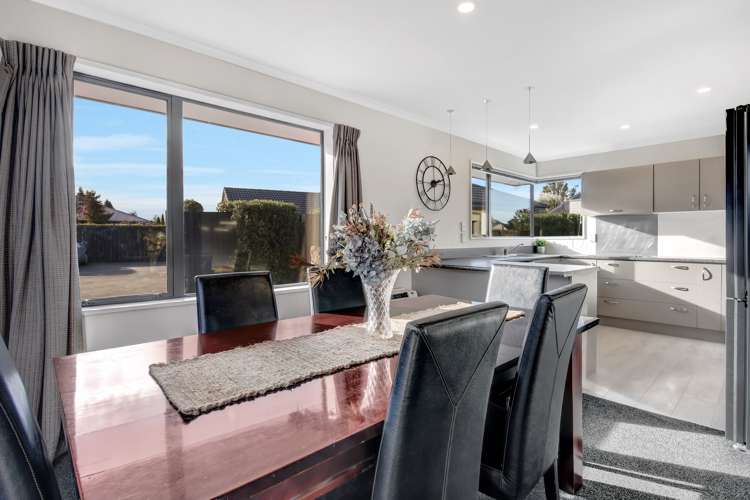 9 Stanwood Grove Darfield_22