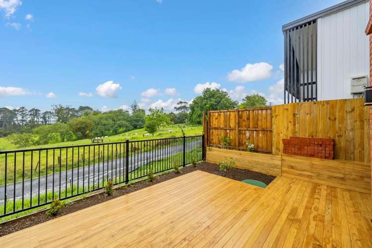 17 Puhikawa Street Massey_4