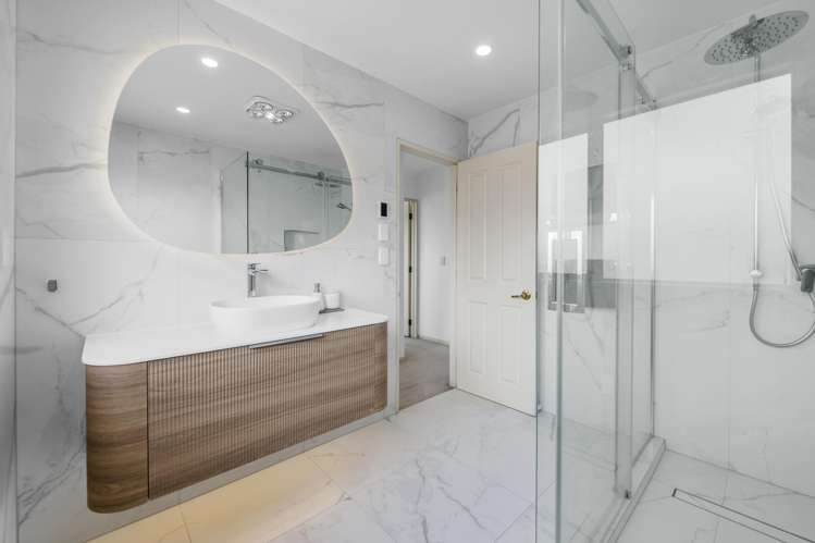 144 John Brooke Crescent Dannemora_26