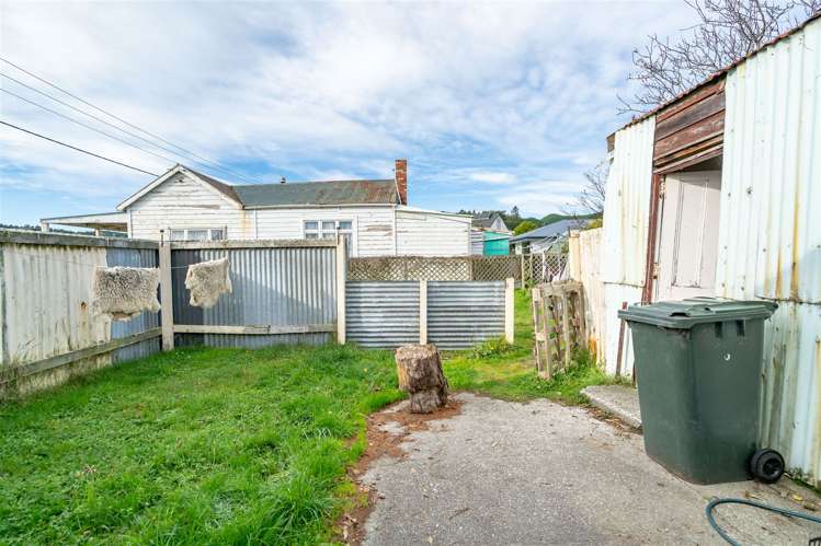 20 Water Street Kaitangata_32