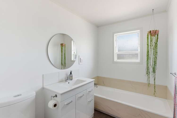 628 Waitarere Beach Road Waitarere Beach_7