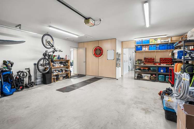 11 The Tors Heathcote Valley_21