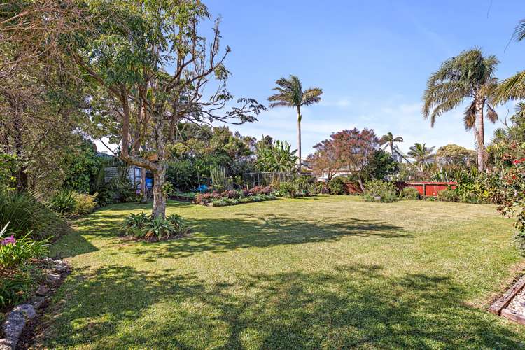 10 Williams Crescent Point Wells_17