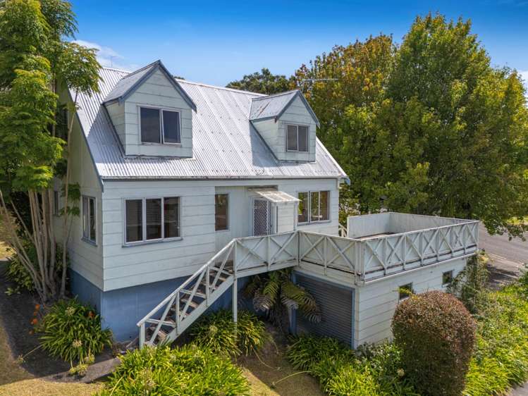 18 Tesla Place Totara Vale_2