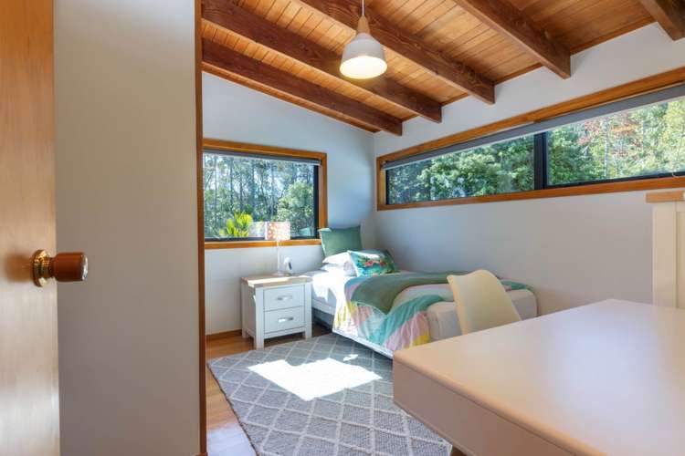 4 Ewing Road Laingholm_14