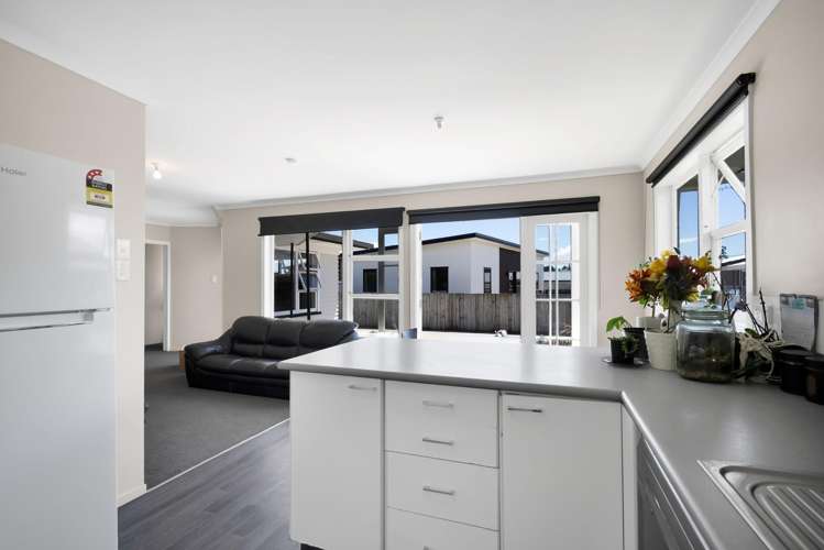 22a Pukatea Street Inglewood_5