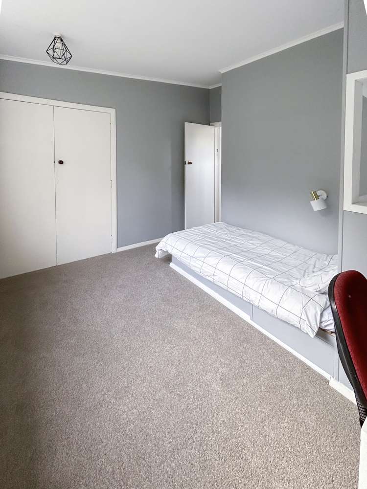 73 Wyndham Road Pinehaven_18