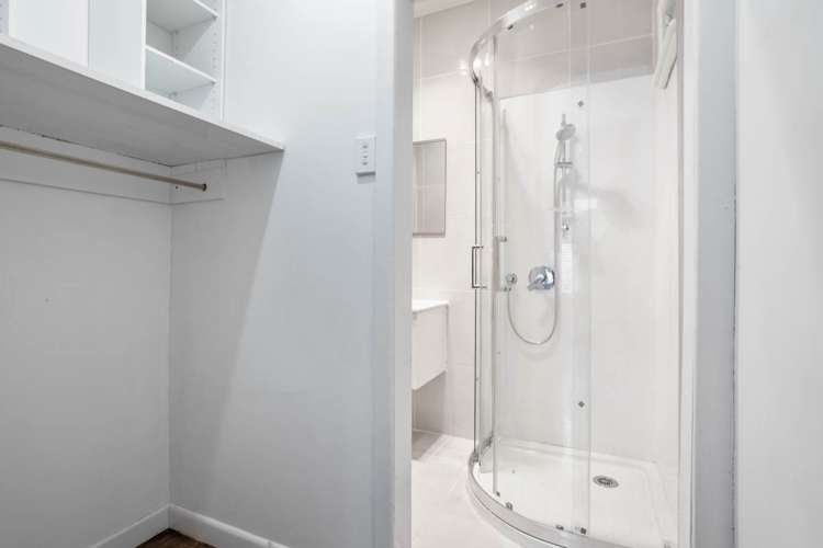 878 West Coast Road Waiatarua_5