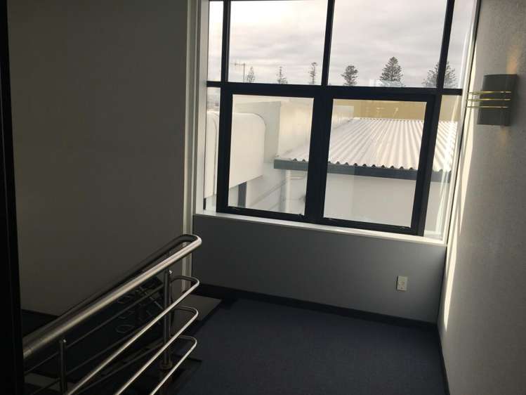 18-26 Bower Street Napier Central_3