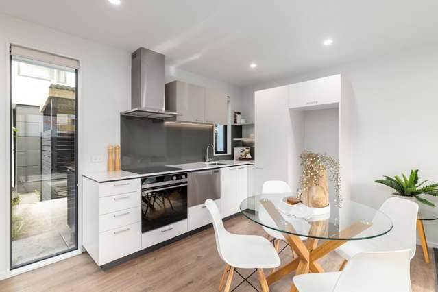 55A Opawa Road Waltham_4